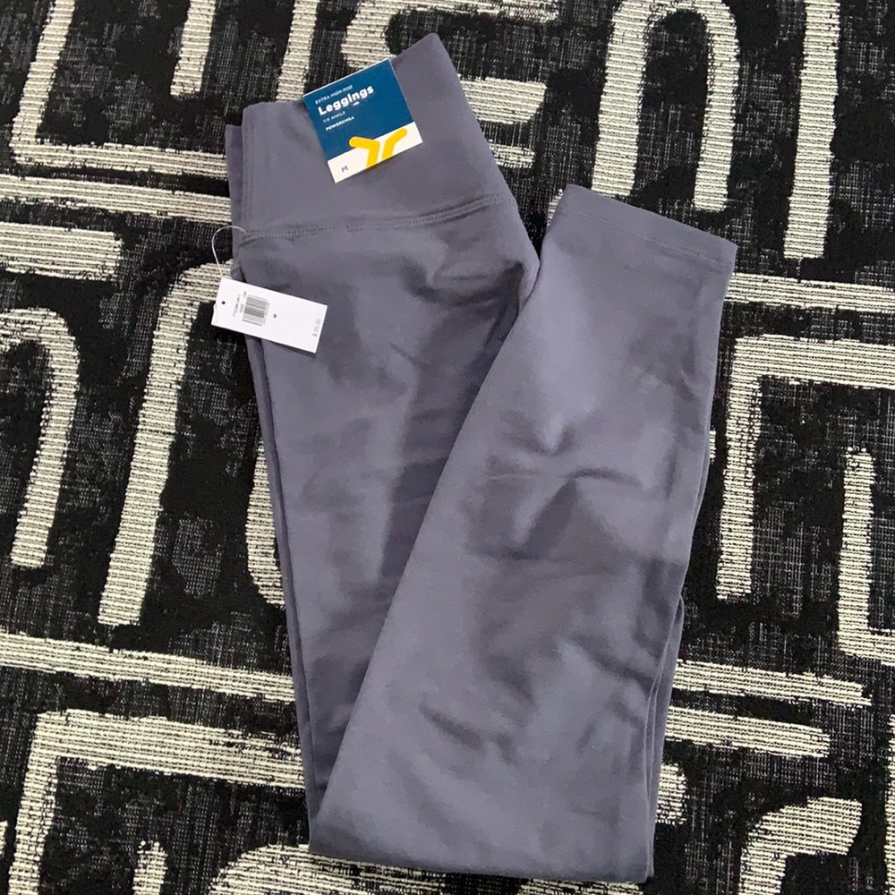 BRAND NEW LEGGINGS